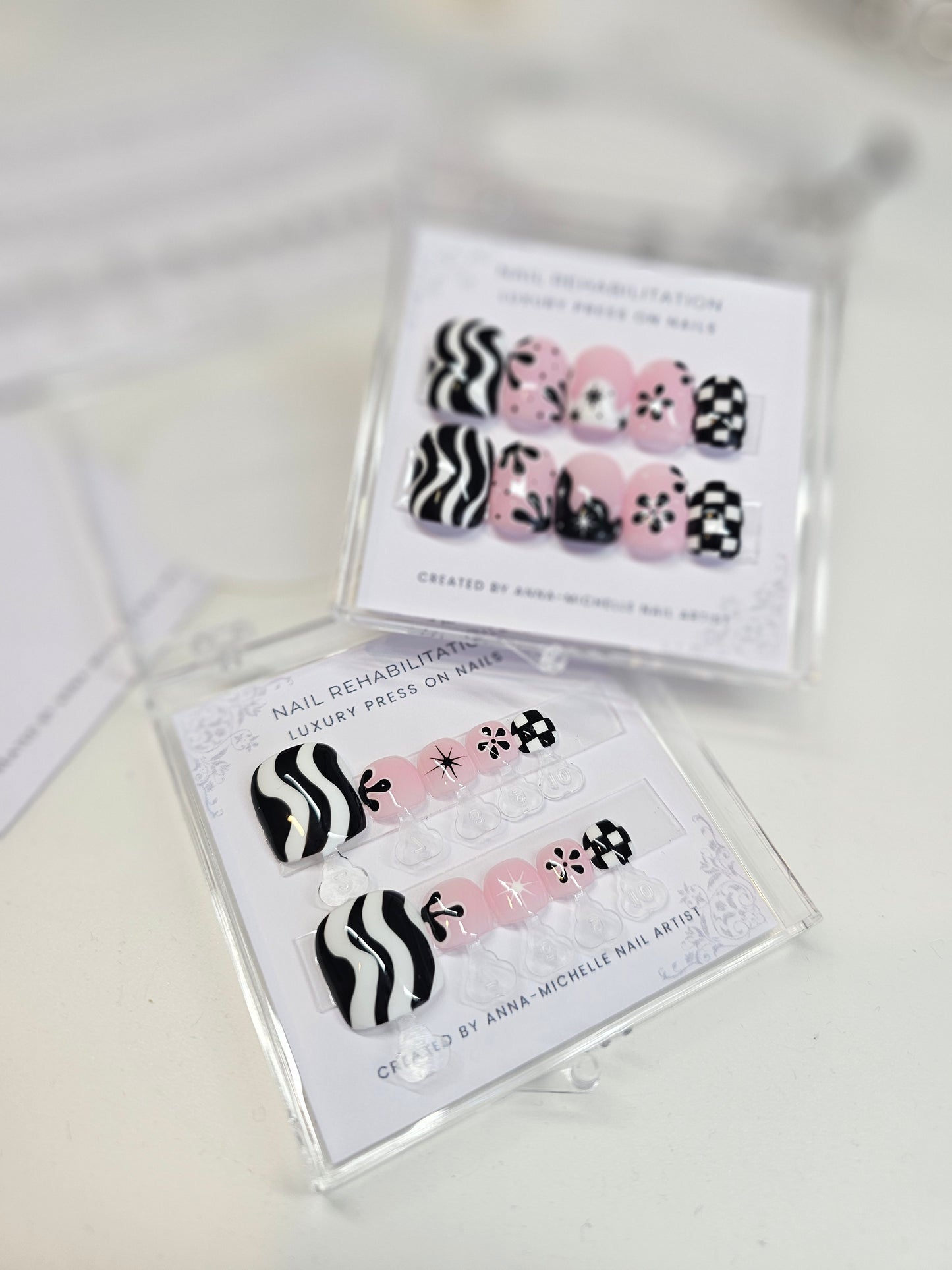 Black and White mix n match press ons with matching toe nails