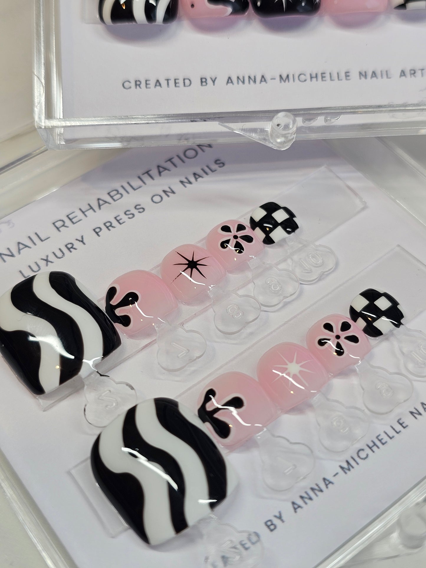 Black and White mix n match press ons with matching toe nails