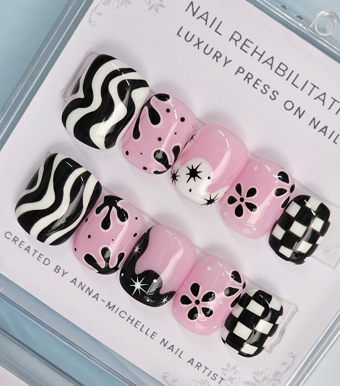 Black and White mix n match press ons with matching toe nails