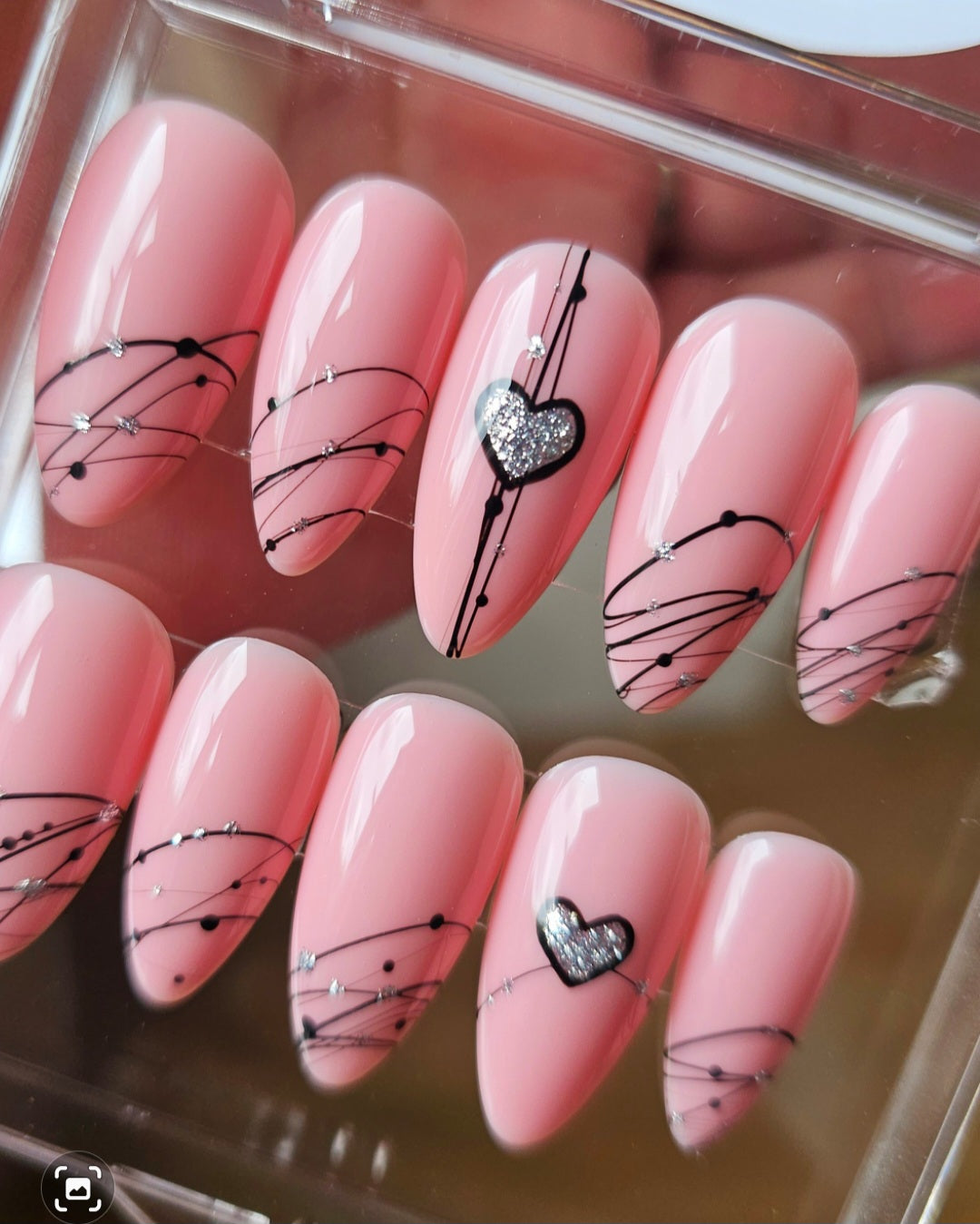 Custom Nail Design
